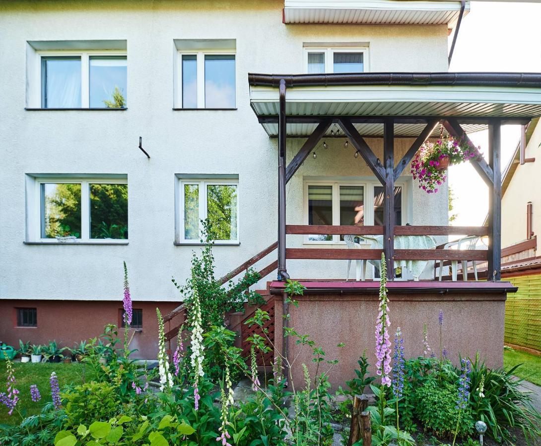 オルシュティンWakacyjny Apartament, Bezplatne Rowery, Las, Wodaアパートメント エクステリア 写真
